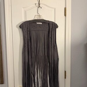 Maurices Gray Top with Cutout Design and Fringe